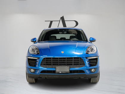 used 2018 Porsche Macan car, priced at $31,900
