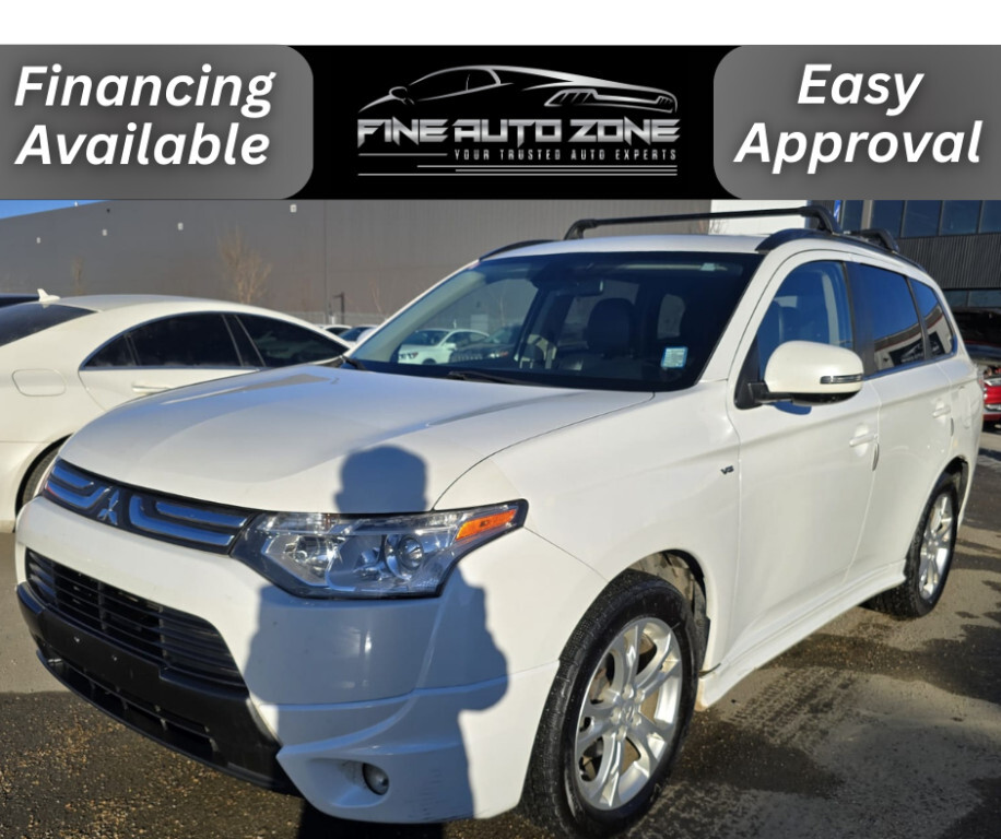2014 Mitsubishi Outlander GT AWD V6 7-Pass : Low Mileage No Reported Acciden
