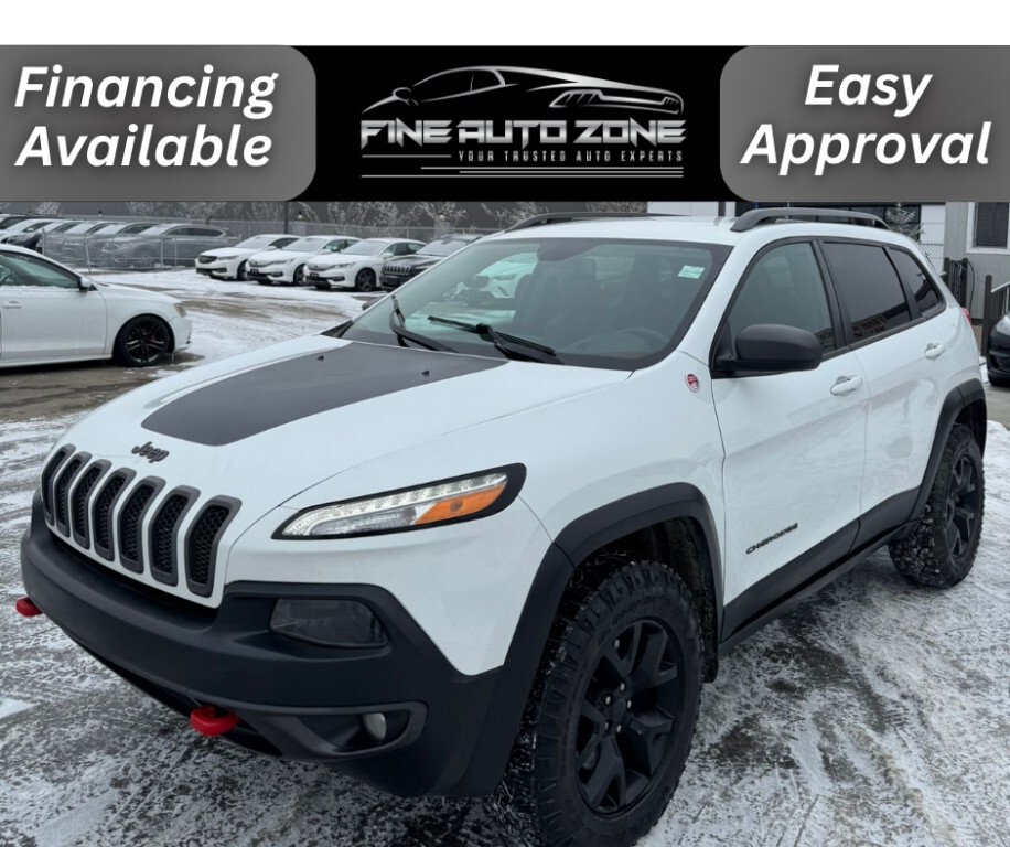 2017 Jeep Cherokee Trailhawk 4WD : Heated Seats Backup Camera