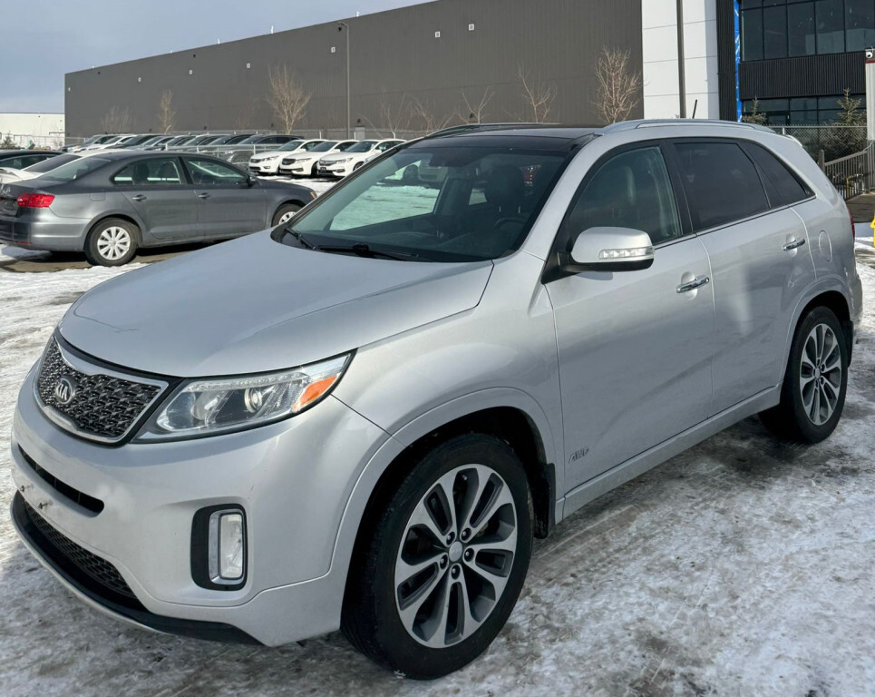 2014 Kia Sorento SX AWD V6 : Very Well Serviced