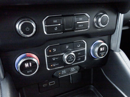 used 2024 GMC Yukon car, priced at $66,795