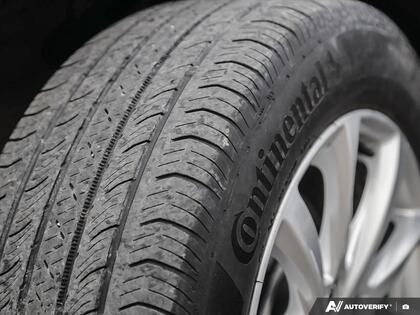 used 2021 Cadillac XT4 car, priced at $26,999