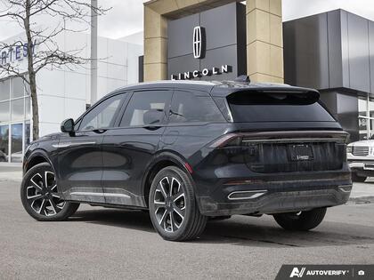 used 2024 Lincoln Nautilus car, priced at $53,700