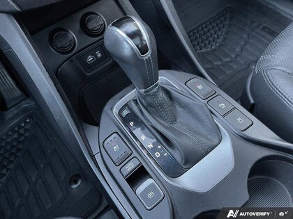 used 2017 Hyundai Santa Fe XL car, priced at $11,900