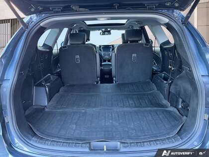 used 2017 Hyundai Santa Fe XL car, priced at $11,900