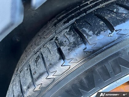 used 2017 Hyundai Santa Fe XL car, priced at $11,900