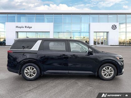 used 2023 Kia Carnival car, priced at $30,995