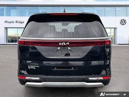 used 2023 Kia Carnival car, priced at $30,995