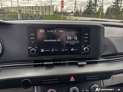 used 2023 Kia Carnival car, priced at $30,995