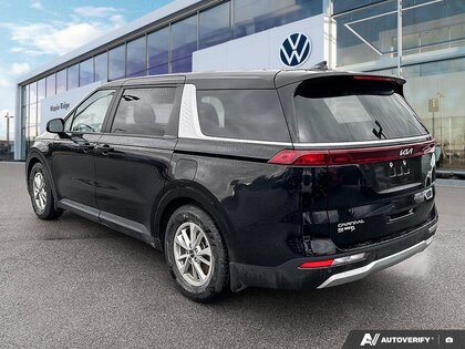used 2023 Kia Carnival car, priced at $30,995