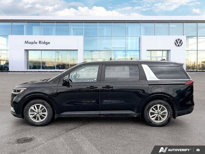 used 2023 Kia Carnival car, priced at $30,995