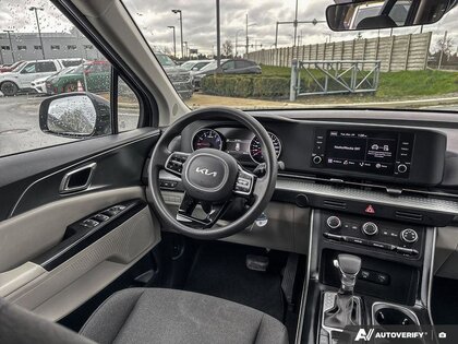 used 2023 Kia Carnival car, priced at $30,995