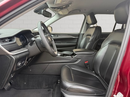 used 2023 Jeep Grand Cherokee car, priced at $36,792