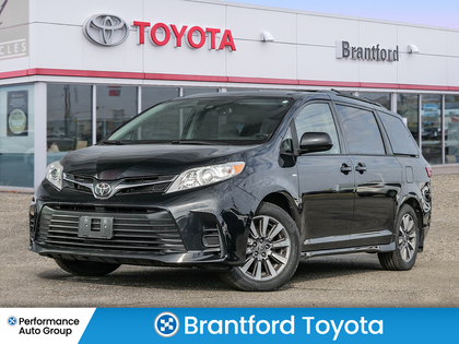 Toyota Sienna LE 7-Passenger AWD