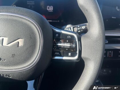 used 2025 Kia Sorento car, priced at $39,999
