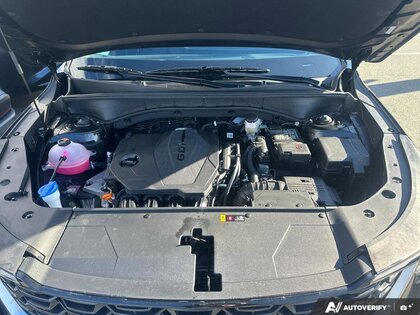 used 2025 Kia Sorento car, priced at $39,999