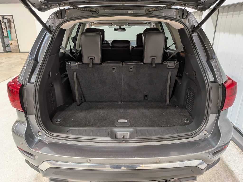 Nissan Pathfinder 2017