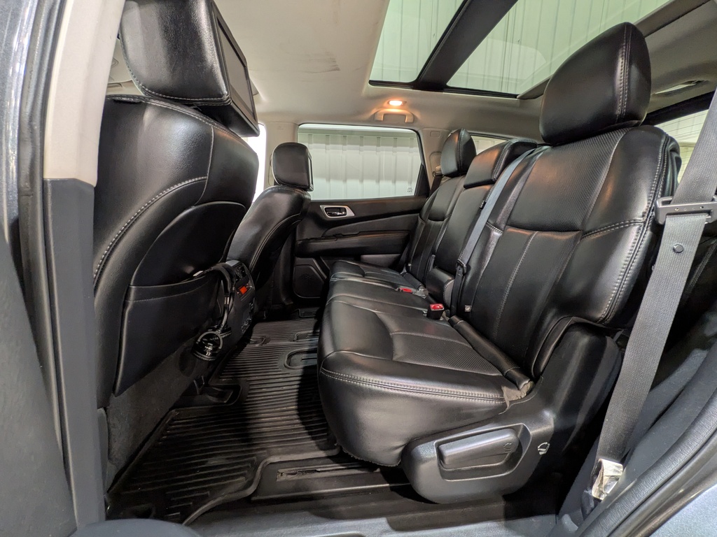 Nissan Pathfinder 2017