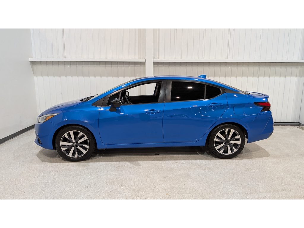 Nissan Versa 2021