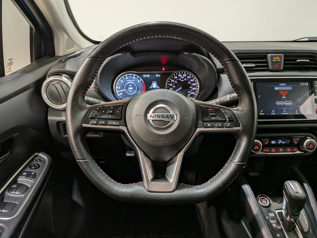 Nissan Versa 2021