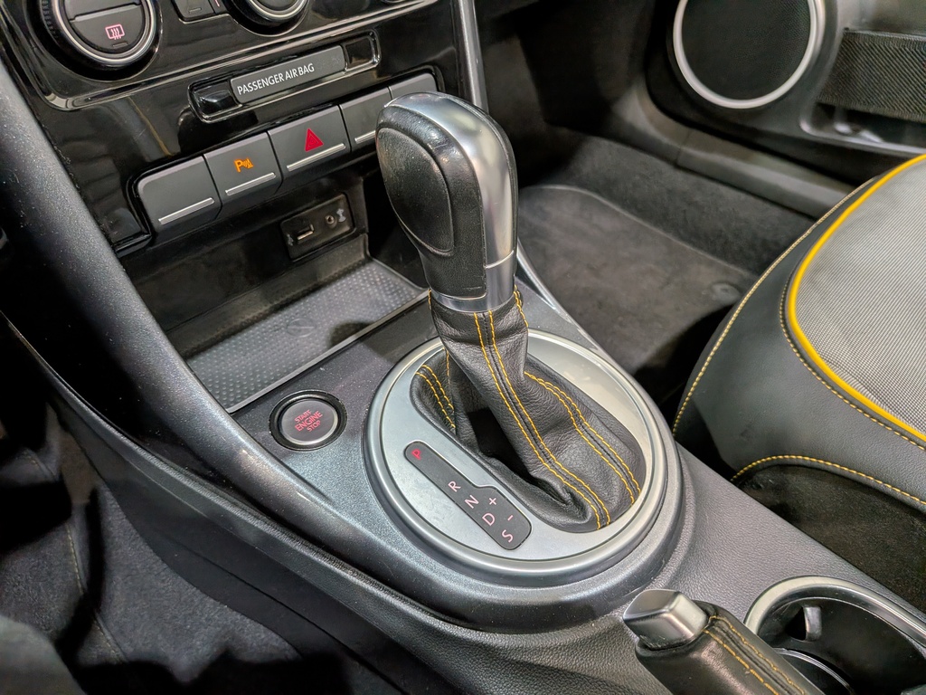 Volkswagen Beetle Convertible 2018