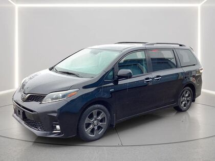 Toyota Sienna SE 7-Passenger AWD