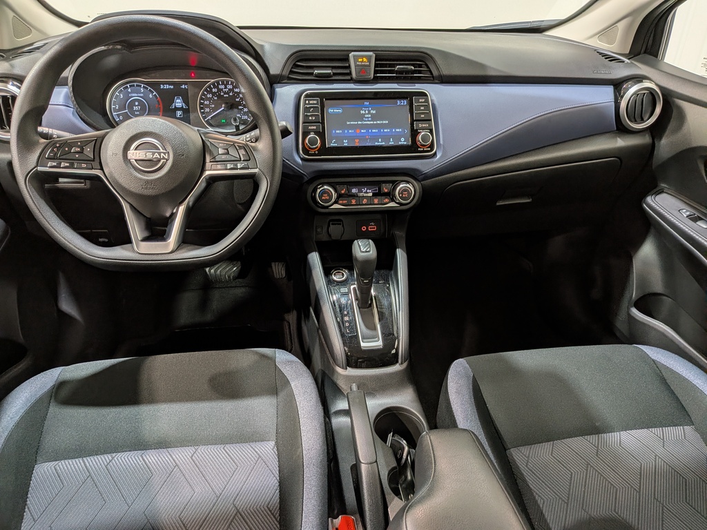 Nissan Versa 2024