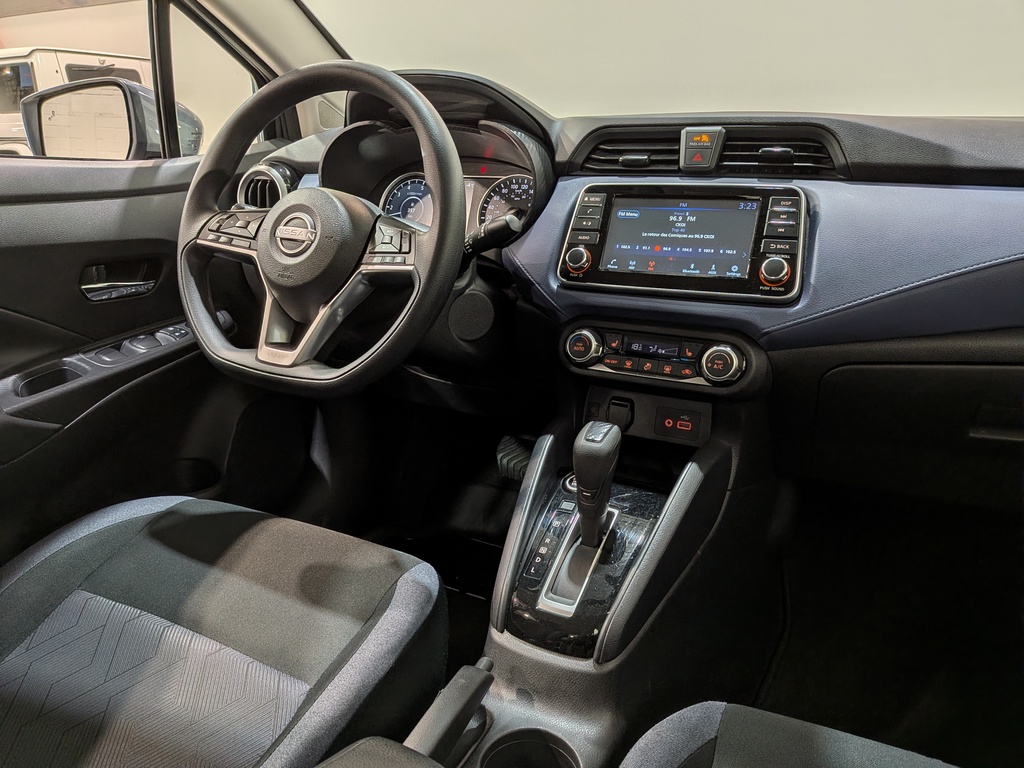 Nissan Versa 2024