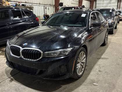 BMW 3 Series 330i xDrive AWD