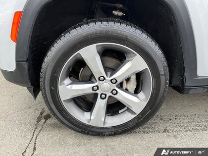 used 2022 Jeep Grand Cherokee car, priced at $29,975