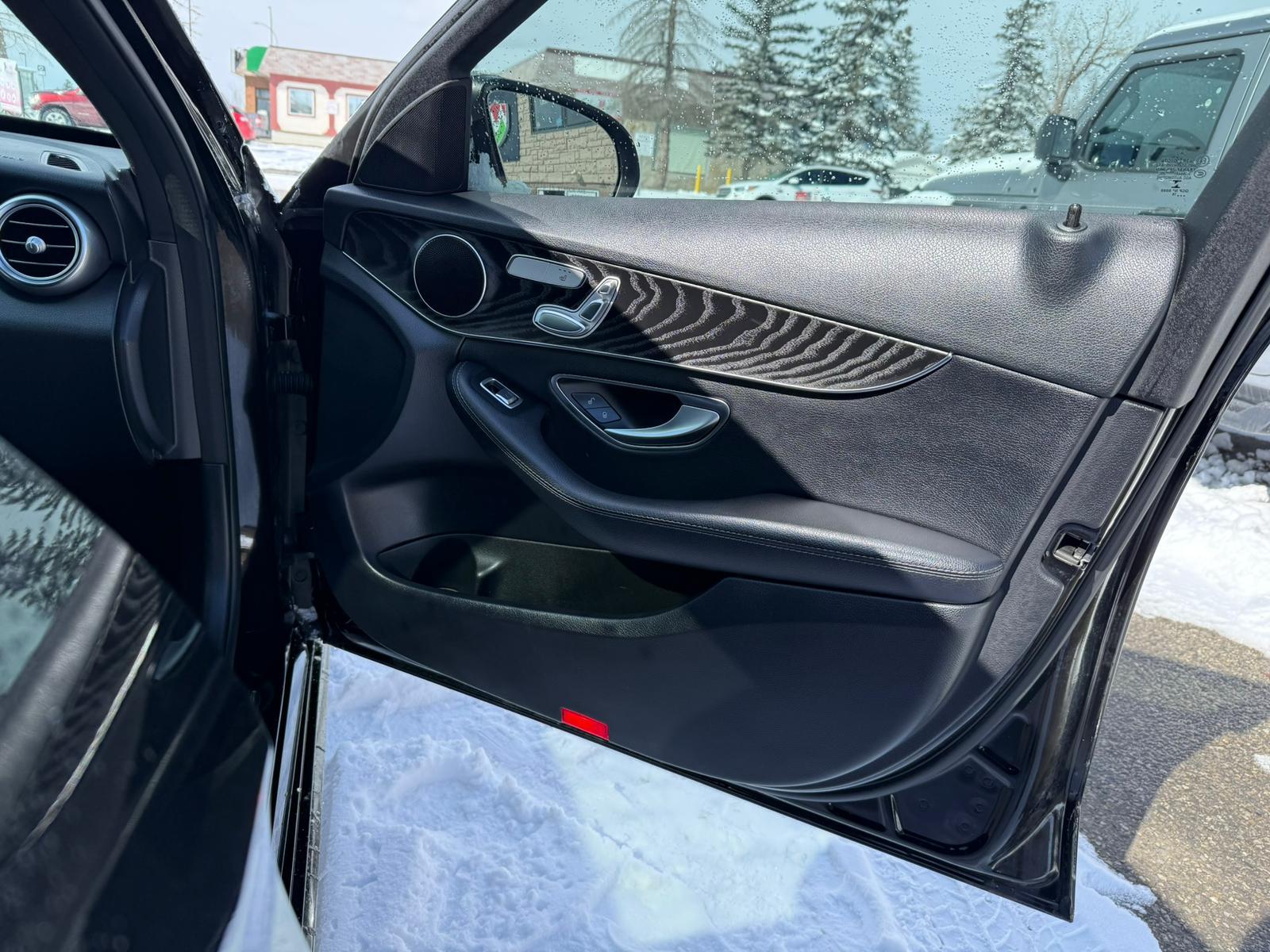2018 Mercedes-Benz C-Class — view 13