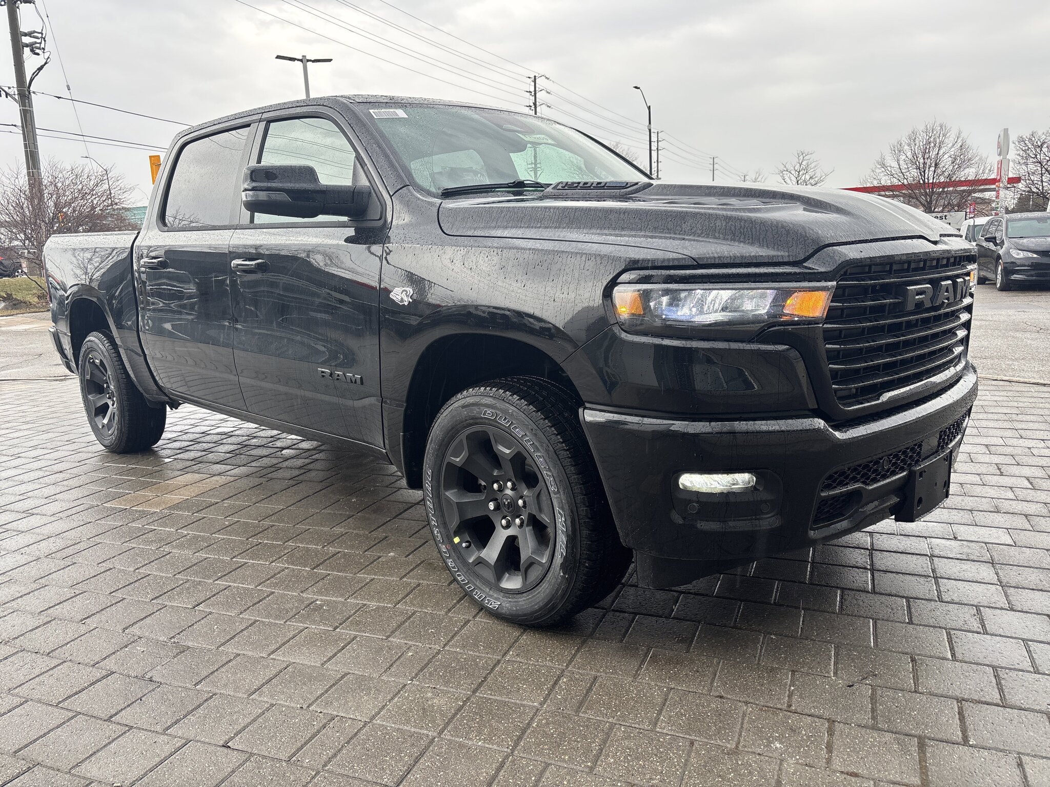 2026 RAM 1500 Sport 4x4 Crew Cab 5'7" Box Truck