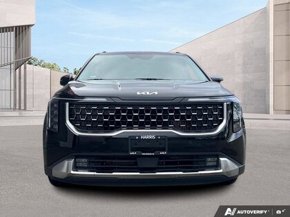 used 2025 Kia Carnival Hybrid car, priced at $52,824