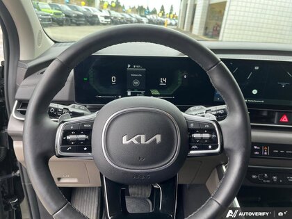 used 2025 Kia Carnival Hybrid car, priced at $52,824