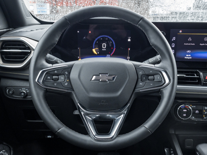 used 2025 Chevrolet TrailBlazer car, priced at $29,895