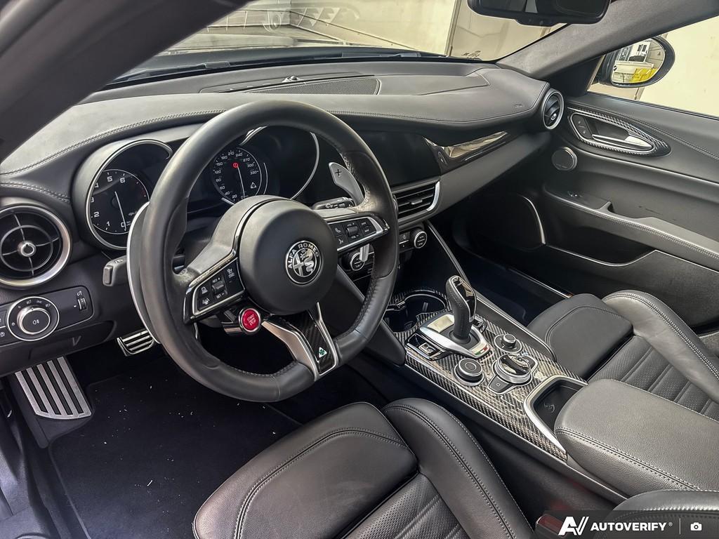 2023 Alfa Romeo Giulia Quadrifoglio RWD, Vancouver, Cash