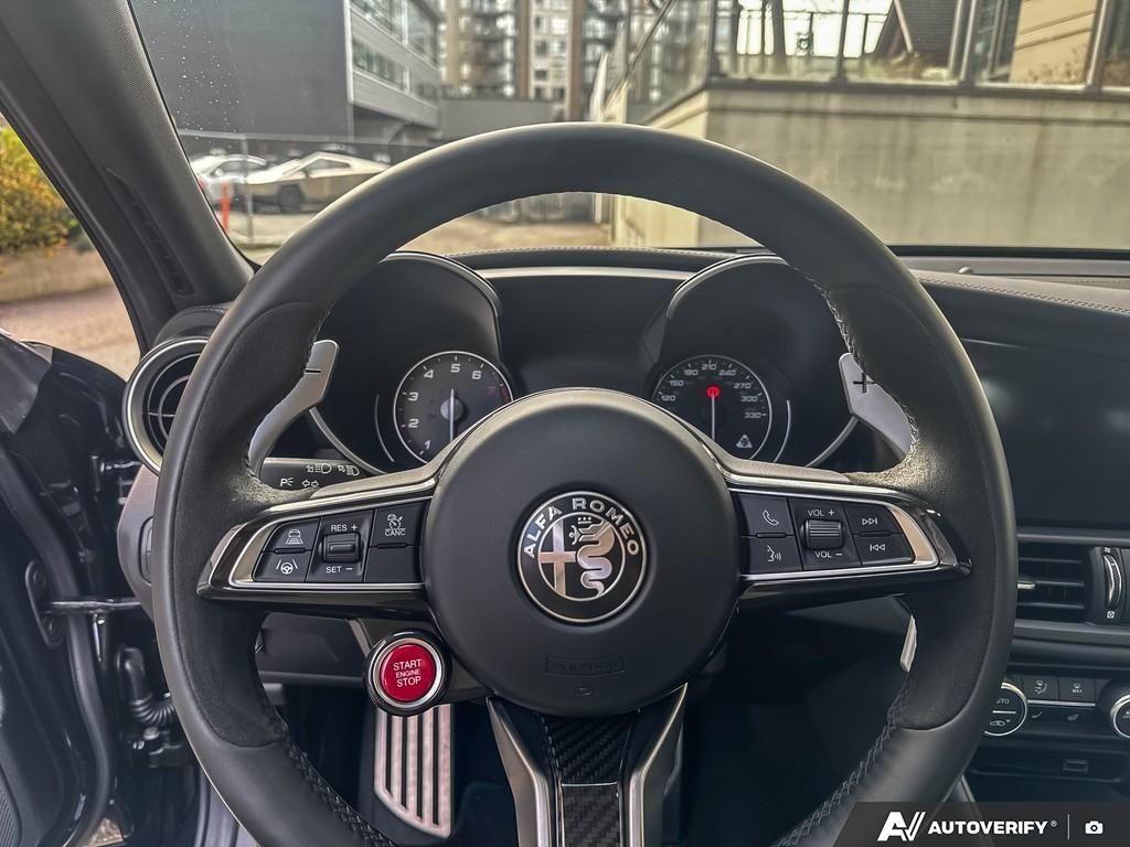 2023 Alfa Romeo Giulia Quadrifoglio RWD, Vancouver, Cash