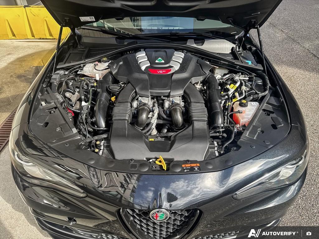 2023 Alfa Romeo Giulia Quadrifoglio RWD, Vancouver, Cash