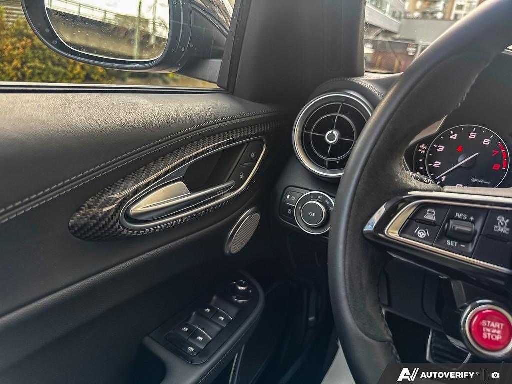 2023 Alfa Romeo Giulia Quadrifoglio RWD, Vancouver, Cash