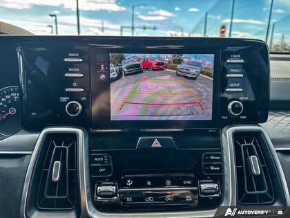 used 2023 Kia Sorento car, priced at $36,895