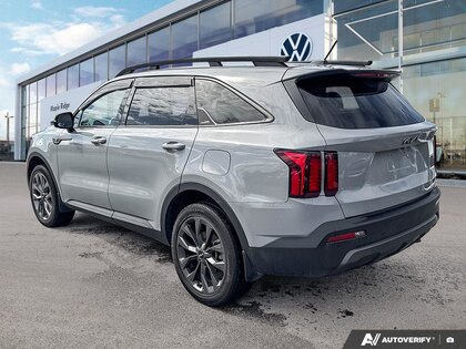 used 2023 Kia Sorento car, priced at $36,895