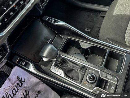 used 2023 Kia Sorento car, priced at $36,895