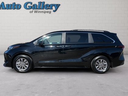 used 2025 Toyota Sienna car, priced at $53,084