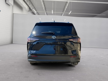 used 2025 Toyota Sienna car, priced at $53,084