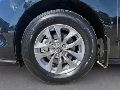 used 2025 Toyota Sienna car, priced at $53,084