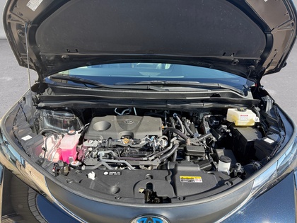 used 2025 Toyota Sienna car, priced at $53,084