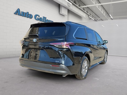 used 2025 Toyota Sienna car, priced at $53,084
