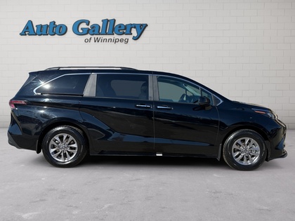 used 2025 Toyota Sienna car, priced at $53,084