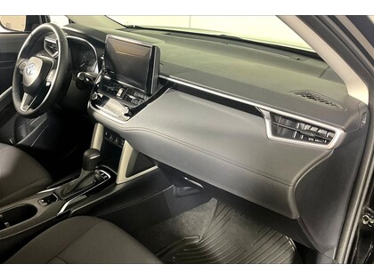 used 2024 Toyota Corolla Cross car, priced at $31,998