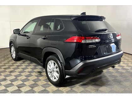 used 2024 Toyota Corolla Cross car, priced at $31,998